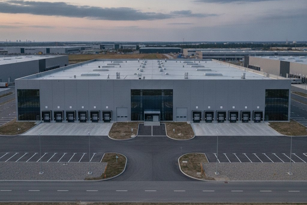 Как построить склад площадью 10 000 м²